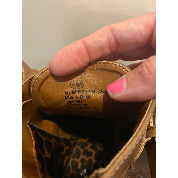 Boots size 6 Justice zipper - Picture 4 of 6